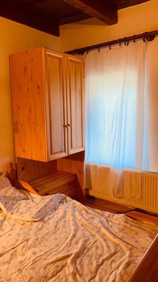 Henrietta Vendeghaz Lägenhet Domoszlo Exteriör bild